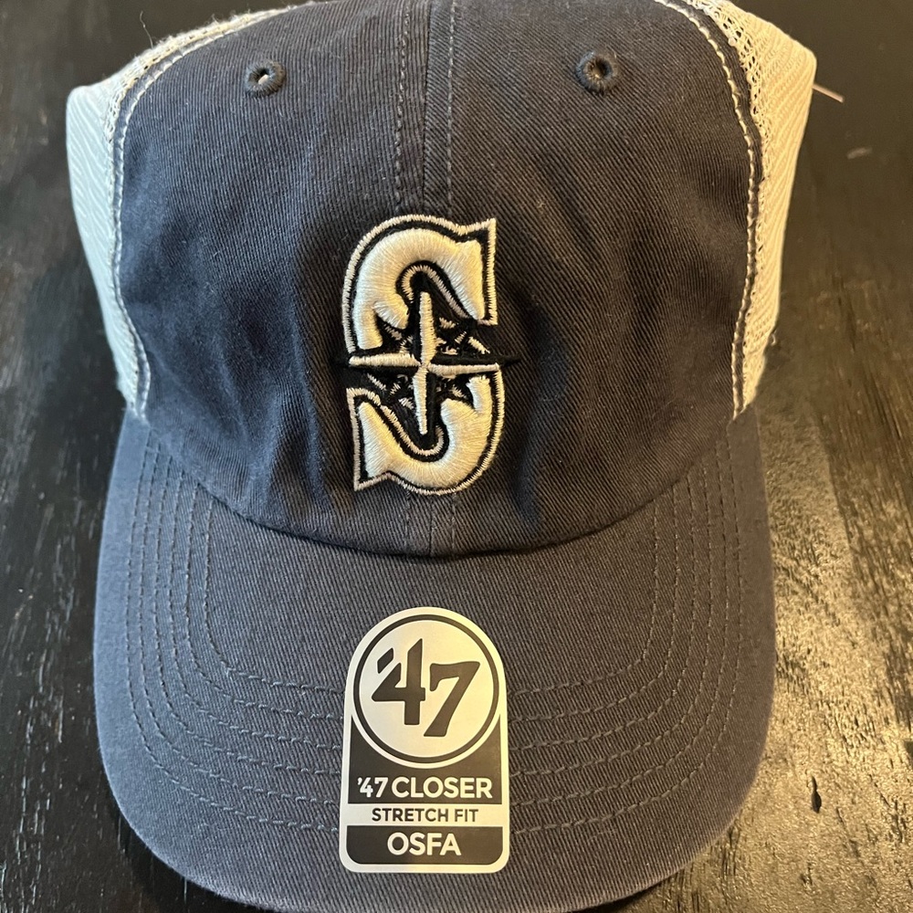 47 Seattle Mariners Closer Stretch Fit Cap - Navy and Cream